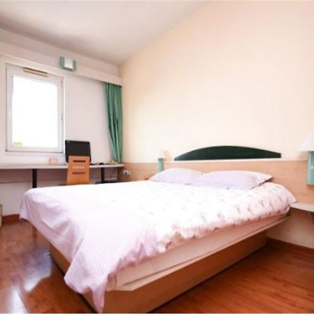 Motel Qingdao Jiaonan Renmin Road Business Street Esterno foto