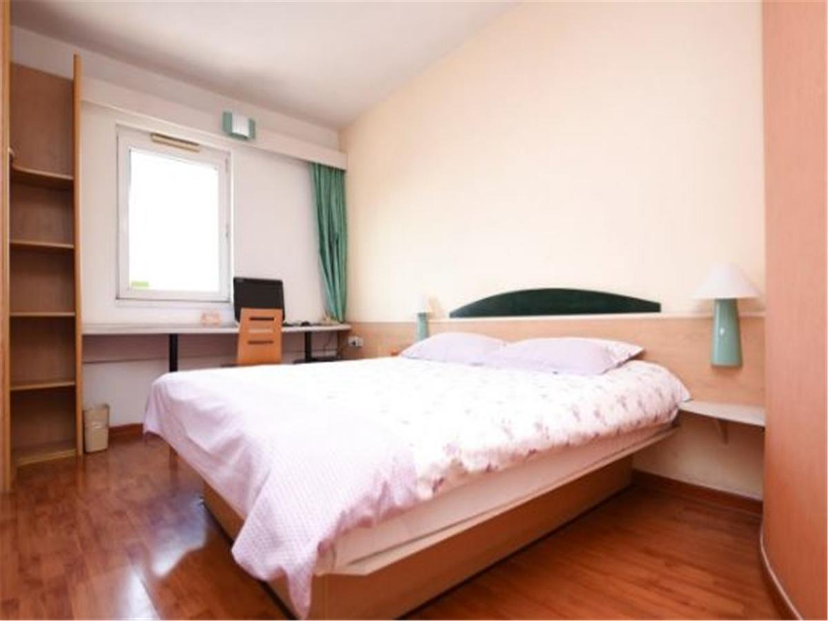 Motel Qingdao Jiaonan Renmin Road Business Street Esterno foto